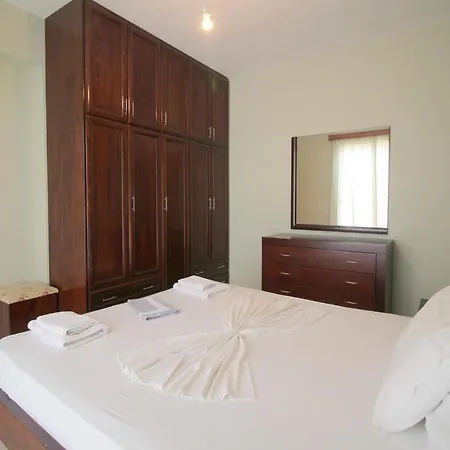 Paradise View Apartment